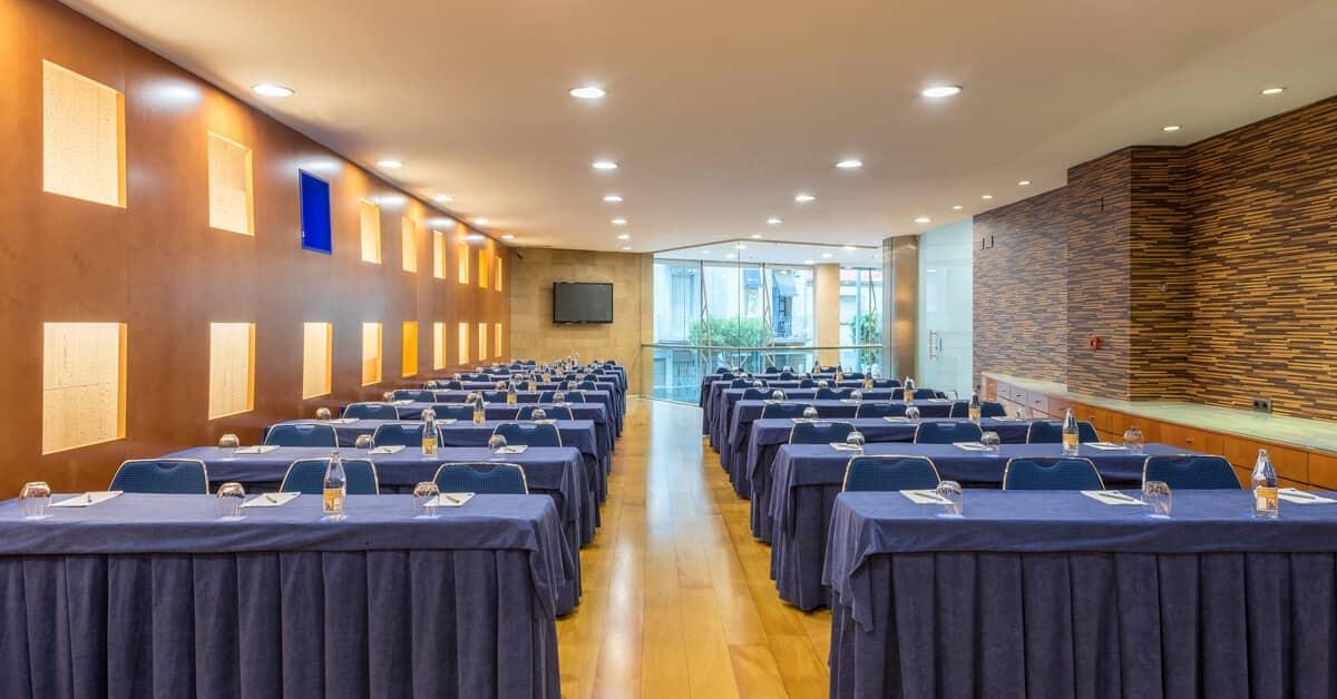 Hotel Castellon Center Affiliated By Melia Кастельйон-де-ла-Плана Екстер'єр фото