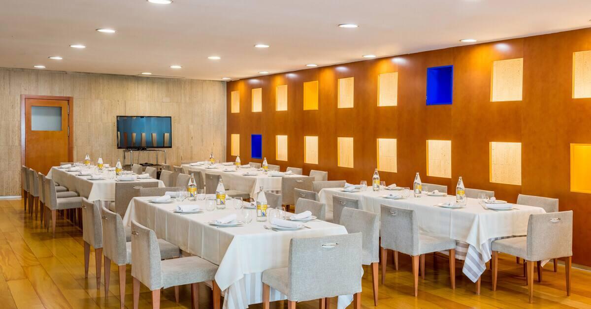 Hotel Castellon Center Affiliated By Melia Кастельйон-де-ла-Плана Екстер'єр фото